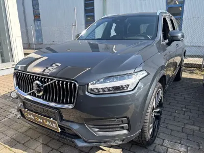 Gebraucht Volvo XC90 Momentum 235 PS (172 kW) 2020 Savile grey SUV