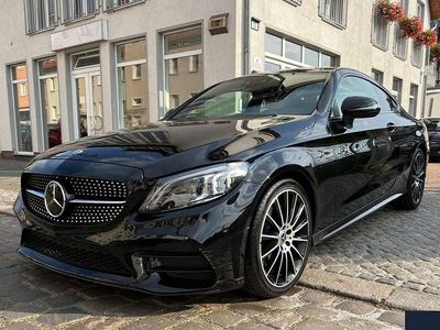 Gebraucht Mercedes C220 AMG 170 PS (125 kW) 2019 Ung. schwarz Coupé