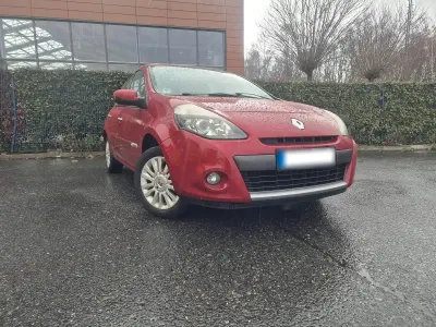 Brugt Renault Clio II 75 HK (55 kW) 2011 Rød Hatchback
