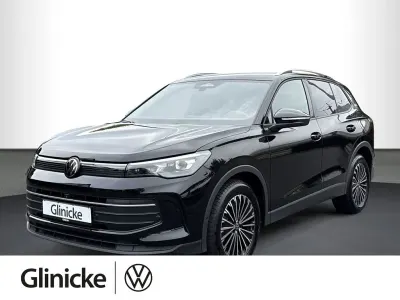 Gebraucht VW Tiguan Goal 150 PS (110 kW) 2025 Grenadillschwarz metallic SUV