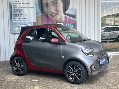 Gebraucht Smart ForTwo Electric Drive Exclusive 60 kW (82 PS) 2024 Grau metallic