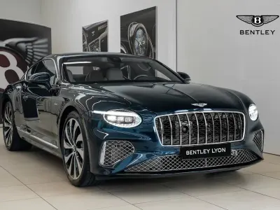Nuova Bentley Continental 680 CV (500 kW) 2026 Blu