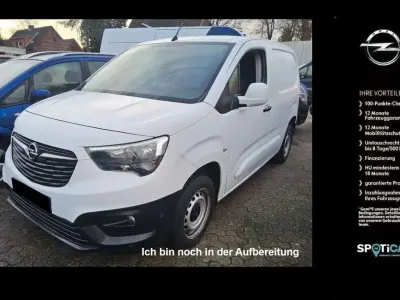 Gebraucht Opel Combo Edition 102 PS (75 kW) 2021 Weiß Van / Kleinbus