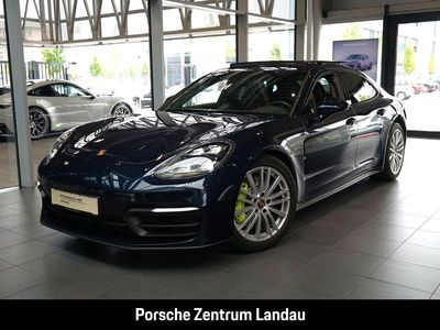 Porsche Panamera 4