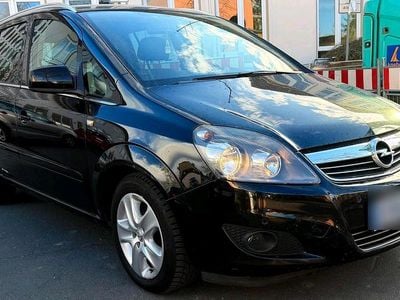 Gebraucht Opel Zafira 120 PS (88 kW) 2012 Schwarz Van / Kleinbus