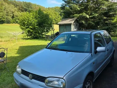 Gebraucht VW Golf III 75 PS (55 kW) 1997 Silber Limousine