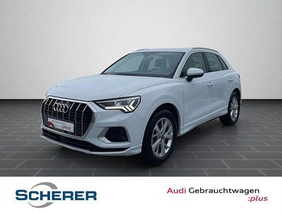 Gebraucht Audi Q3 Ambiente 150 PS (110 kW) 2022 Gletscherweiß metallic (metallic) SUV