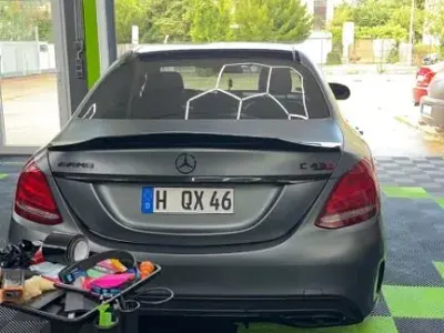 Gebraucht Mercedes C43 AMG AMG 367 PS (269 kW) 2017 Grau Limousine