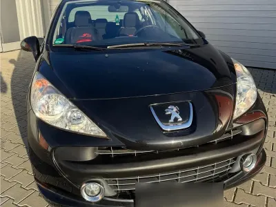 Gebraucht Peugeot 207 88 PS (64 kW) 2006 Schwarz Limousine