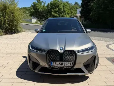 Gebraucht BMW iX 455 kW (619 PS) 2022 Grau SUV