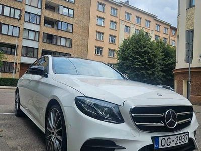 Mercedes E350
