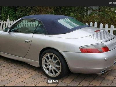 Porsche 911 Carrera 4 Cabriolet