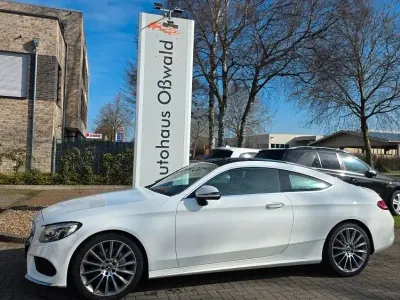 Gebraucht Mercedes C200 184 PS (135 kW) 2017 Polarweiss  unilack Coupé