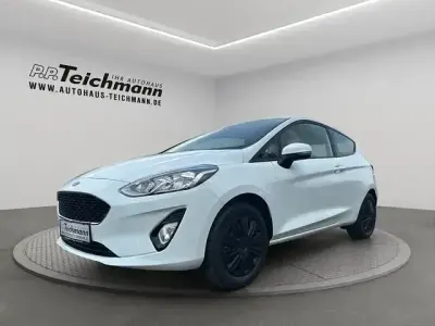 Gebraucht Ford Fiesta Cool & Connect 75 PS (55 kW) 2019 Weiß Kleinwagen