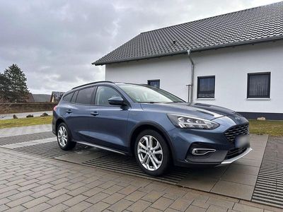 Gebraucht Ford Focus Active 125 PS (91 kW) 2019 Blau Kombi