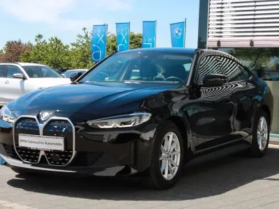 Gebraucht BMW i4 210 kW (286 PS) 2024 Schwarz Limousine