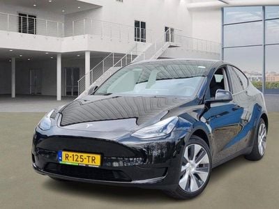 Usado Tesla Model Y Standard Range 250 kW (341 HP) 2022 Preto SUV
