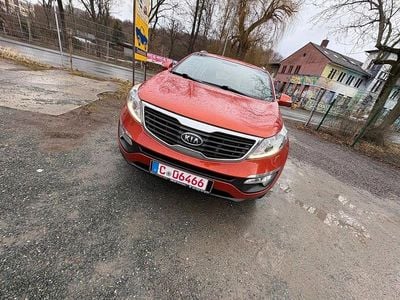 Gebraucht Kia Sportage Vision 136 PS (100 kW) 2010 Orange SUV