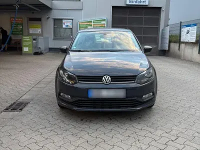 Gebraucht VW Polo Comfortline 75 PS (55 kW) 2014 Grau Kleinwagen