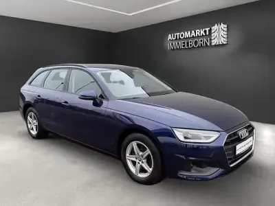 Gebraucht Audi A4 Basis 225 PS (165 kW) 2020 Blau Limousine