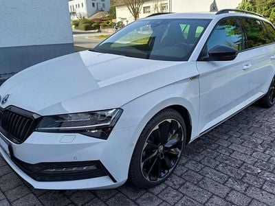 Gebraucht Skoda Superb SportLine 190 PS (139 kW) 2019 Weiß Kombi