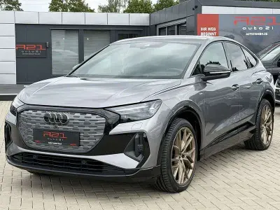 Gebraucht Audi Q4 Sportback e-tron Edition .1 219 kW (299 PS) 2022 Grau SUV