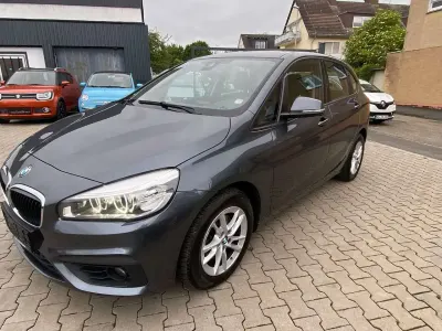Gebraucht BMW 218 Advantage 150 PS (110 kW) 2016 Mineralgrau metallic Kombi