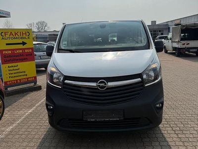Gebraucht Opel Vivaro 95 PS (69 kW) 2016 Weiß Van / Kleinbus