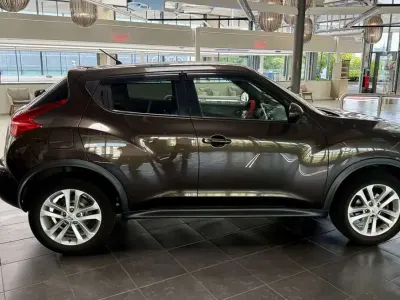 Gebraucht Nissan Juke Acenta 117 PS (86 kW) 2012 Braun SUV