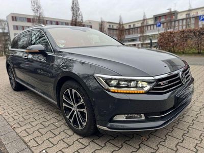 Gebraucht VW Passat Highline 239 PS (175 kW) 2016 Grau Limousine