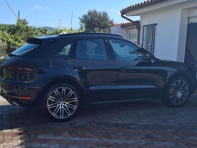 Porsche Macan Turbo