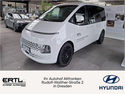 Gebraucht Hyundai Staria Trend 224 PS (164 kW) 2024 Weiß Van / Kleinbus