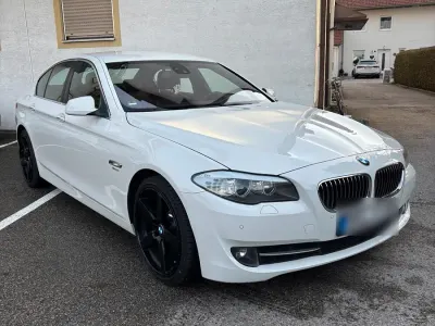 Gebraucht BMW 523 204 PS (150 kW) 2010 Weiß Limousine