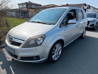 Second-hand Opel Zafira 110 CP (80 kW) 2005 Gri Monovolum