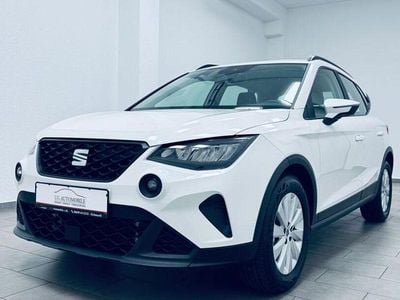 Second-hand Seat Arona Style 90 CP (66 kW) 2022 Alb SUV