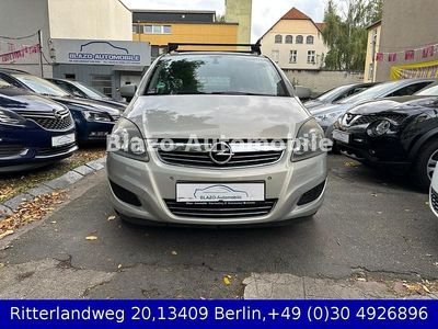 Gebraucht Opel Zafira Edition 116 PS (85 kW) 2010 Silber Van / Kleinbus