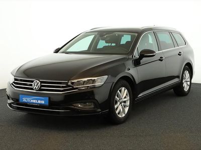 Deep black perleffekt Gebraucht 2023 VW Passat Business Kombi | 25.780 € (Fairer Preis)