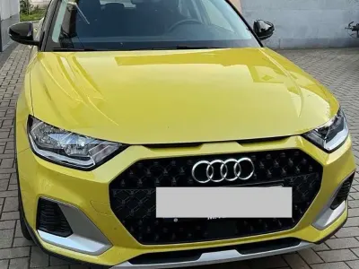 Używany Audi A1 95 KM (69 kW) 2022 Żółty SUV