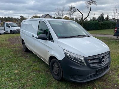 Gebraucht Mercedes Vito 102 PS (75 kW) 2020 Arktikweiß Van