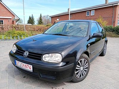 Gebraucht VW Golf IV Edition 75 PS (55 kW) 2000 Schwarz Kleinwagen