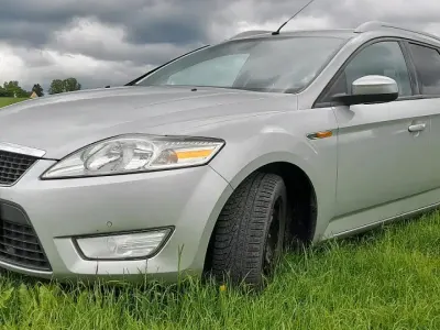 Gebraucht Ford Mondeo Trend 145 PS (106 kW) 2008 Silber Kombi