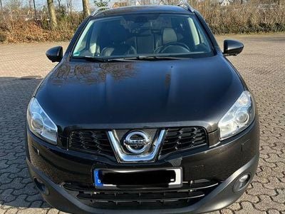 Gebraucht Nissan Qashqai +2 Tekna 131 PS (96 kW) 2013 Schwarz SUV