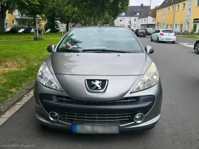 Gebraucht Peugeot 207 120 PS (88 kW) 2008 Grau Cabrio