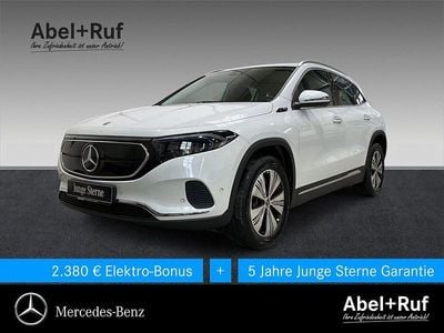 Weiß Gebraucht 2021 Mercedes EQA250 Progressive SUV | 24.898 € (Guter Preis)