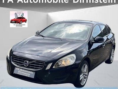 Schwarz Gebraucht 2012 Volvo V60 Momentum Kombi | 3.999 € (Fairer Preis)