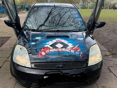 Brugt Ford Fiesta Futura 60 HK (44 kW) 2004 Sort Hatchback