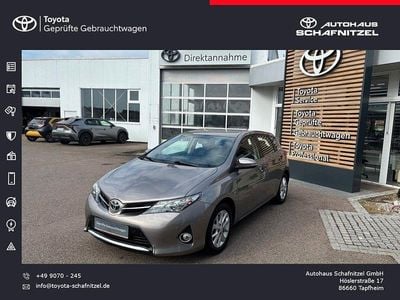 Gebraucht Toyota Auris Edition 132 PS (97 kW) 2013 Braun Limousine