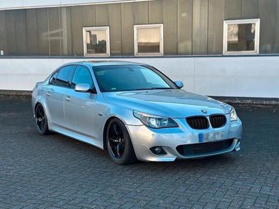 Gebraucht BMW 525 M Sport 218 PS (160 kW) 2005 Silber Limousine