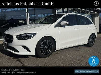 Gebraucht Mercedes B200 Progressive 163 PS (119 kW) 2024 Weiß Van / Kleinbus