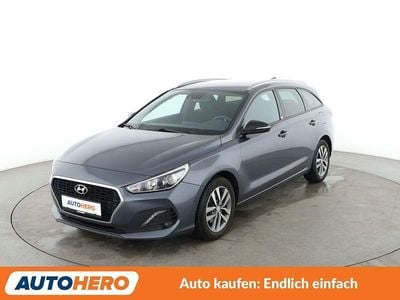 Gebraucht Hyundai i30 Passion 99 PS (72 kW) 2018 Grau Kombi
